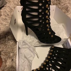 Black multi suede hills